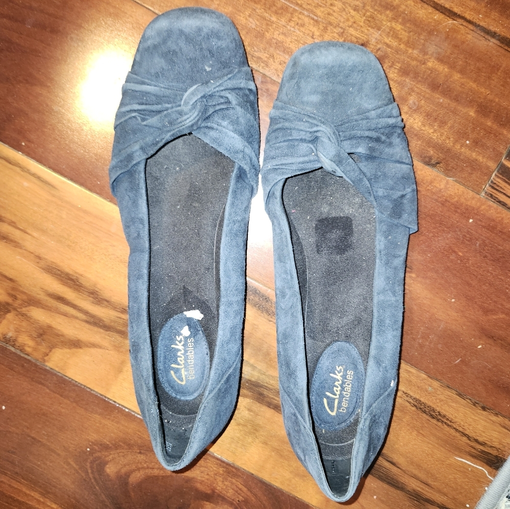 Clarks Women's Dark Blue Suede Loafers 9 M